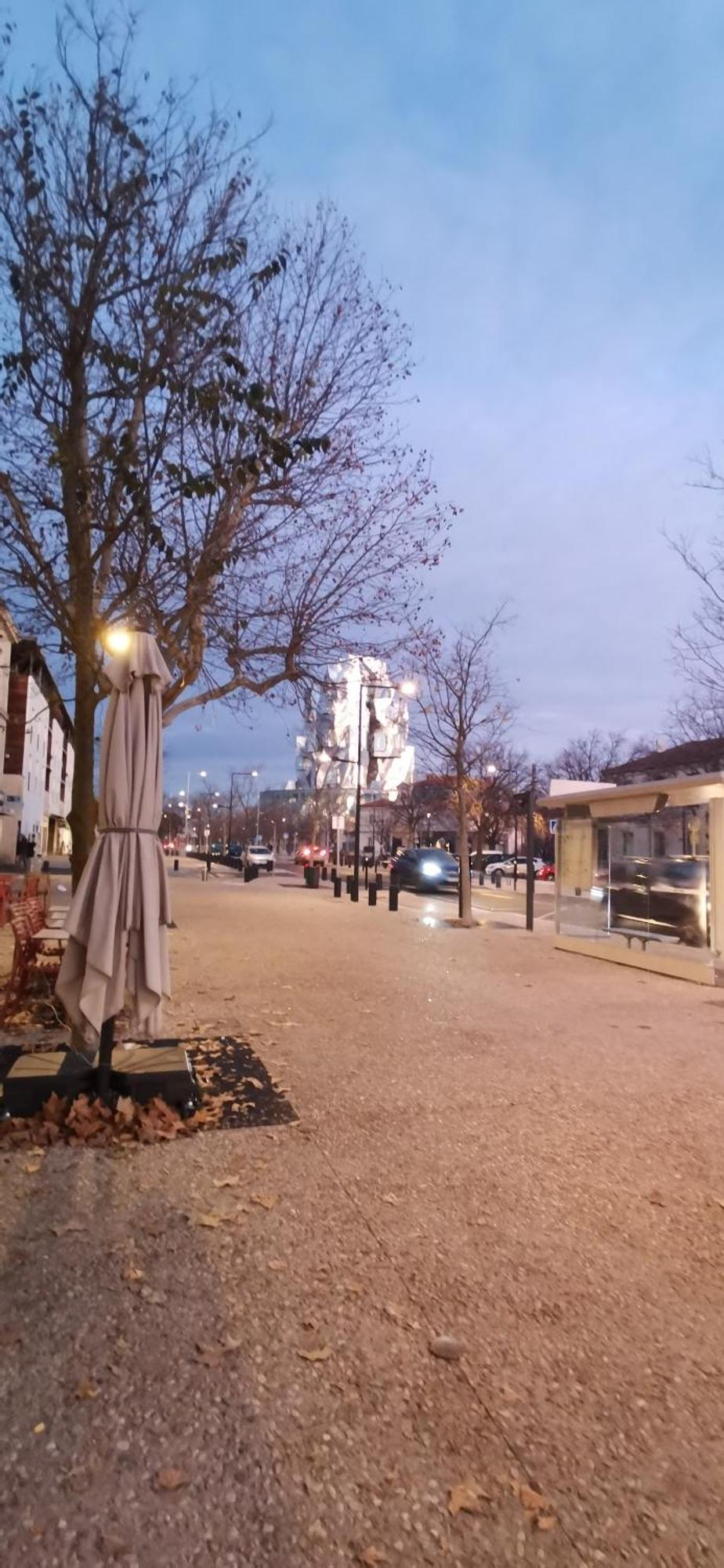 Appartamento Entre Tour Luma Et Arenes Arles Esterno foto