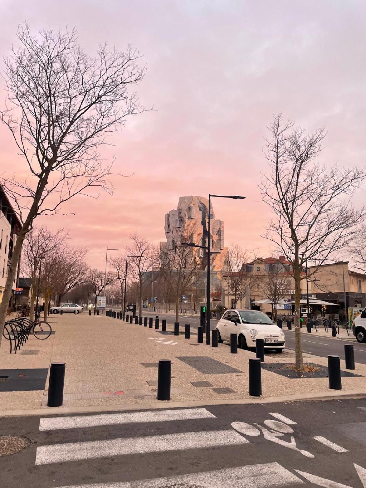 Appartamento Entre Tour Luma Et Arenes Arles Esterno foto